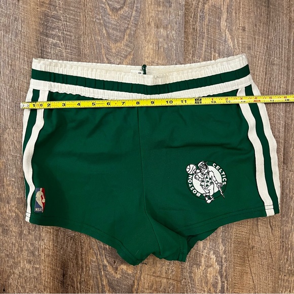 Boston Celtics Vintage MacGregor Sand-Knit Green NBA Basketball Shorts - Picture 6 of 8